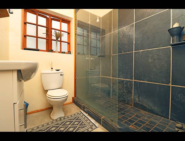 3 BEDROOM HOUSE FOR SALE IN NORWOOD